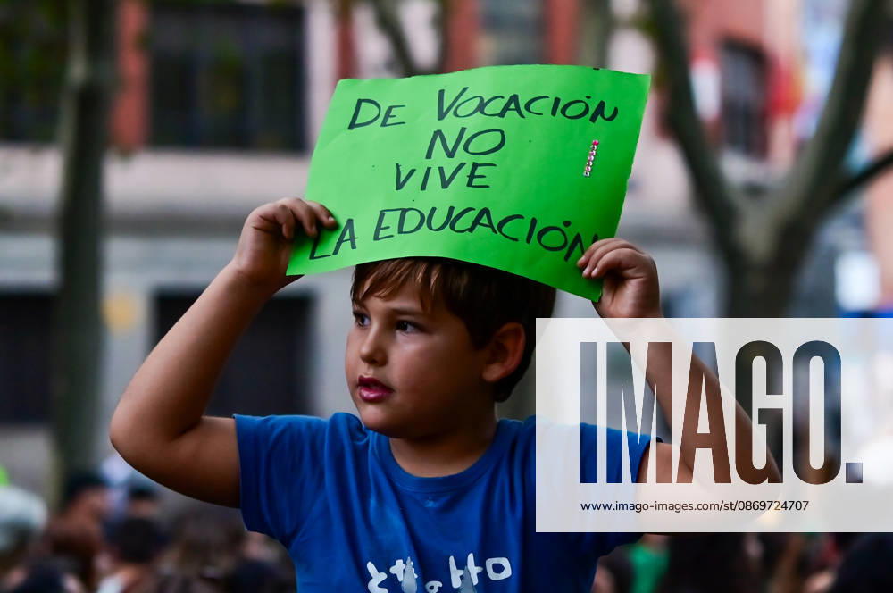 Teachers, students and members of the education community take part in a demonstration in Madrid, Spain, October 16, 2026, during an indefinite strike in the region s public education sector. Protesters are demanding higher salaries, smaller class sizes, reduced teaching hours and increased resources for public schools. The demonstration is held between Atocha and Puerta del Sol. Madrid Spain - ZUMAz108 20261016_znp_z108_001