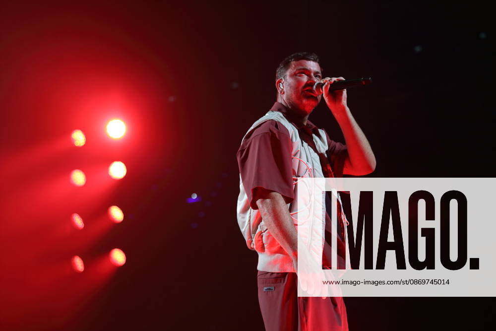 Marten Laciny alias Marteria bei einem Konzert in der Max-Schmeling-Halle in Berlin, 16. Oktober 2026. Marteria Konzert Berlin
