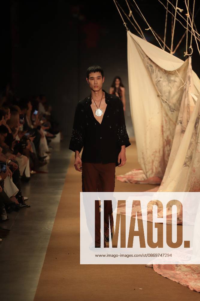 Hisha s fashion show at SPFW. Sao Paulo (SP), 10 16 2026 - Fashion SPFW - Hisha fashion show during Sao Paulo Fashion Week N61 at Pacubra in Ibirapuera, Sao Paulo.(Foto: Fabricio Bomjardim Thenews2 imago images) Hisha s fashion show at SPFW.