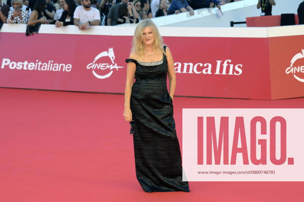 Barbara Sukowa bei der Premiere des Kinofilms Eurotrash auf dem 21. Internationalen Filmfestival von Rom Festa del Cinema di Roma 2026 im Auditorium Parco della Musica. Rom