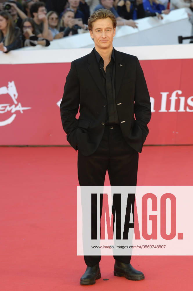 Alexander Fehling bei der Premiere des Kinofilms Eurotrash auf dem 21. Internationalen Filmfestival von Rom Festa del Cinema di Roma 2026 im Auditorium Parco della Musica. Rom