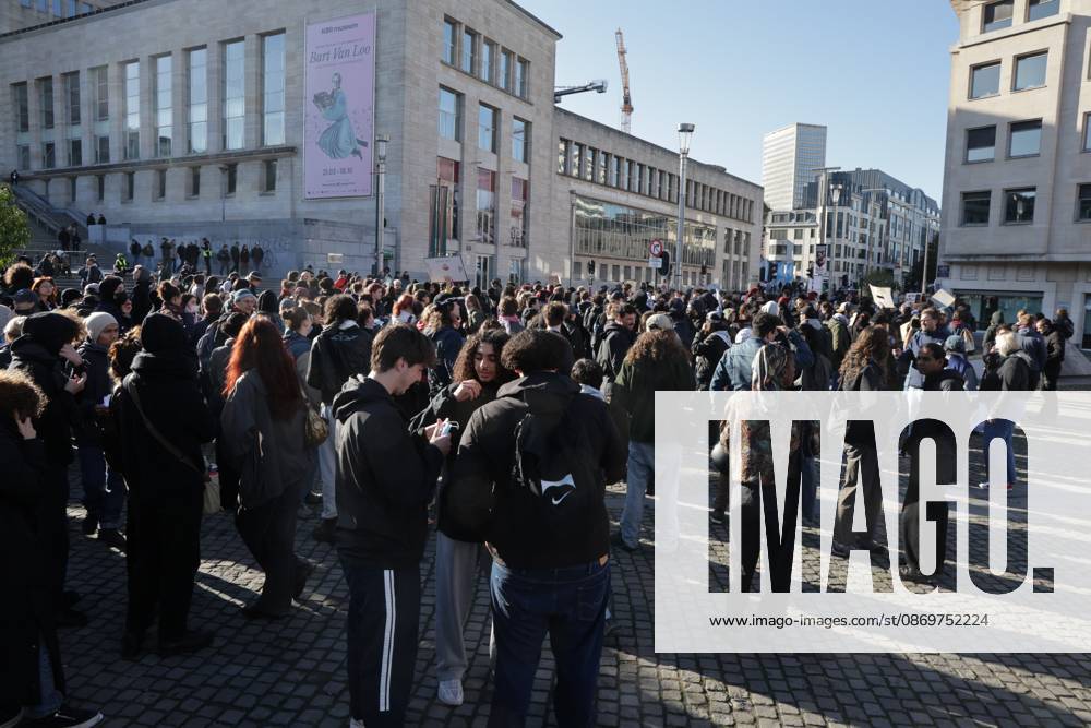 This image shows youths gather for a protest action at the Central Station in Brussels on Saturday 17 October 2026. NICOLASxMAETERLINCK 190060235
