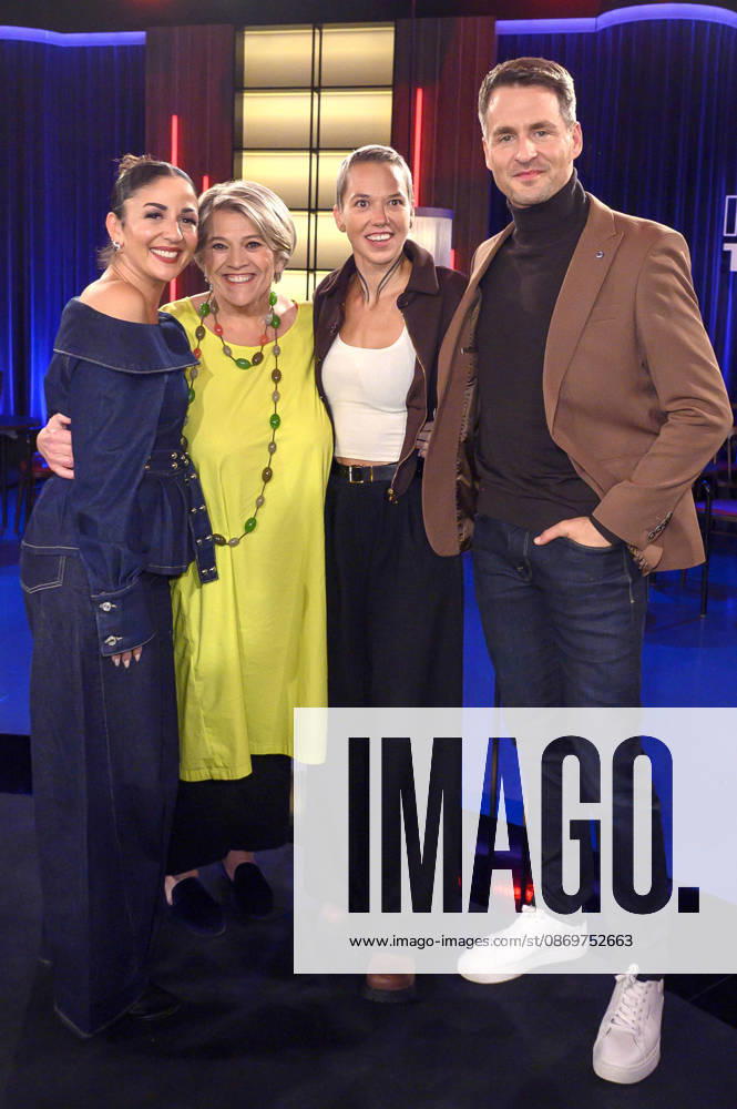 Tülin Sezgin, Lea Linster, Stefanie Heinzmann und Alexander Klaws. bei der Aufzeichnung der WDR-Talkshow Kölner Treff im WDR Studio BS 3. Köln