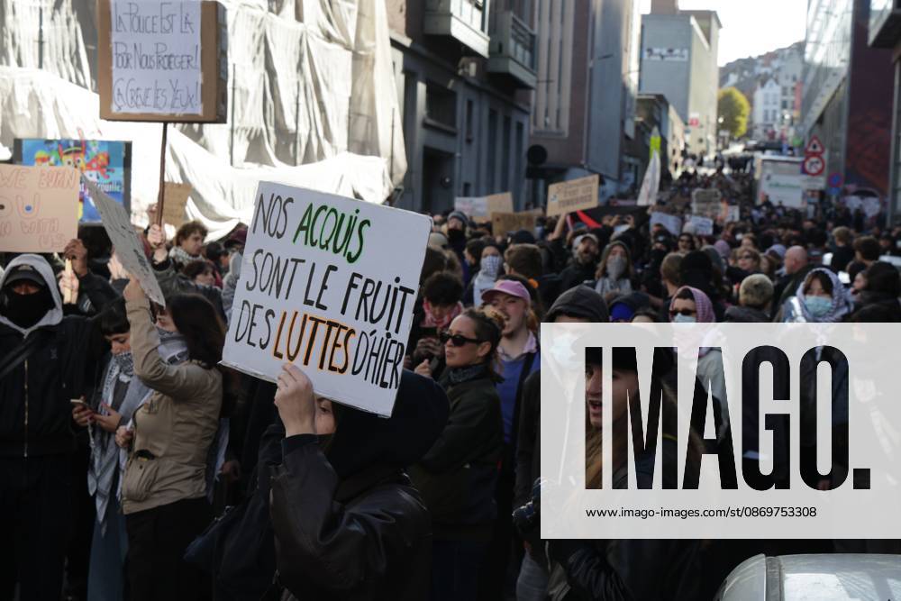 This image shows youths gather for a protest action at the Central Station in Brussels on Saturday 17 October 2026. NICOLASxMAETERLINCK 190063168