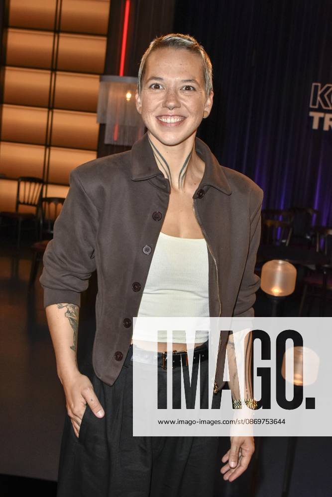 ABB KOELNERTREFF- Stefanie Fabienne Heinzmann Schweizer Pop und Soulsaengerin zu Gast in der WDR Talkshow Koelner Treff aus dem Studio Boecklemuend am 16.10.2026 in Koeln Hamburg Deutschland