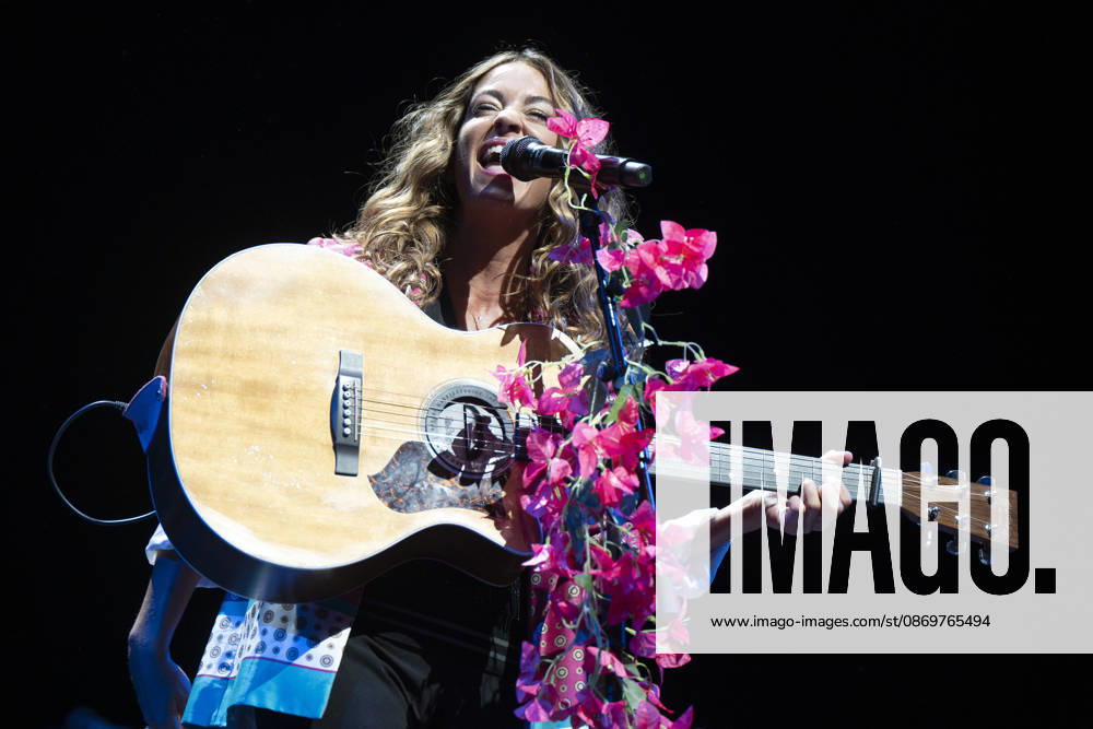 Singer Sofia Ellar performs during a concert at the Plaza de Espana in Madrid. Madrid Spain - ZUMAs197 20261017_aaa_s197_134