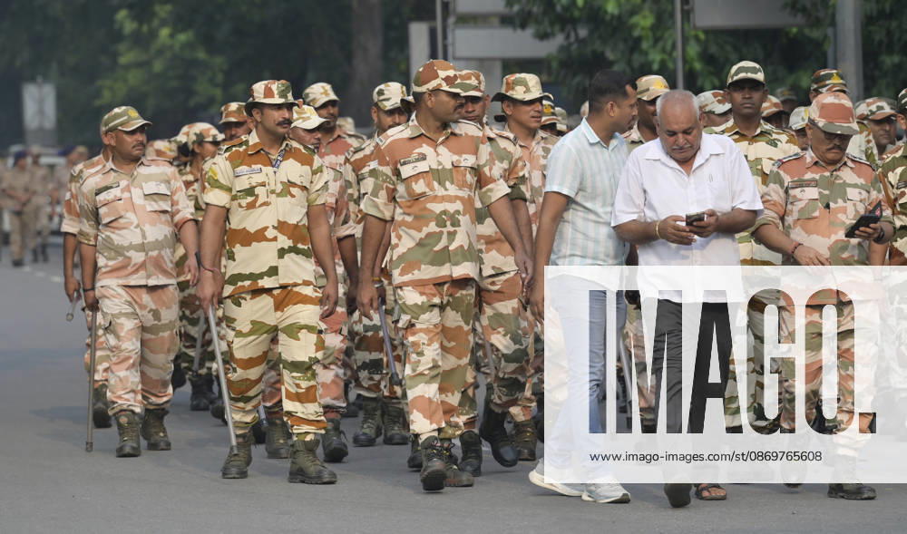 Delhi Police and paramilitary personnel on alert mode in the wake of ongoing protest at Raisina Road on on October 17, 2026 in New Delhi, India. (Photo by Raj K Raj Hindustan Times ) CJP Supporters Protest Demanding CEC Gyanesh Kumar s Resignation Over Voter List Changes