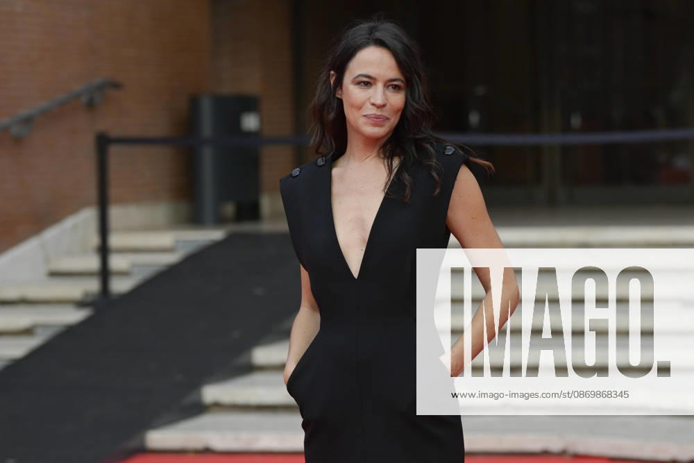 Giorgia Sinicorni attends the red carpet for the film Juste une illusion at the 2026 Rome Film Fest, held at the Auditorium Parco della Musica. Rome Italy - ZUMAs197 20261018_aaa_s197_152