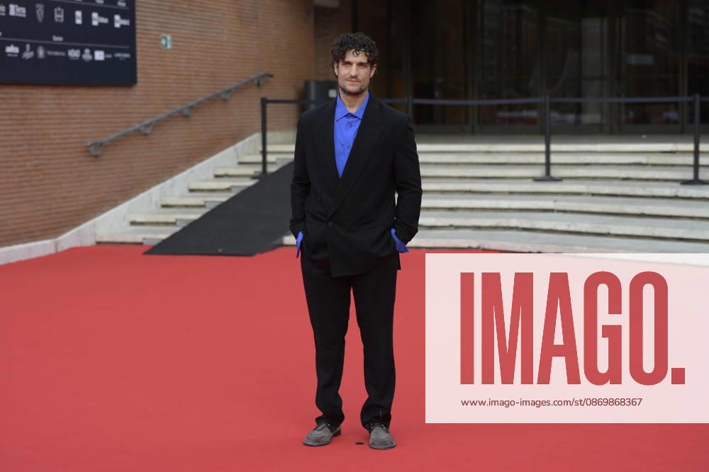Luis Garrel attends the red carpet for the film Juste une illusion at the 2026 Rome Film Fest, held at the Auditorium Parco della Musica. Rome Italy - ZUMAs197 20261018_aaa_s197_164
