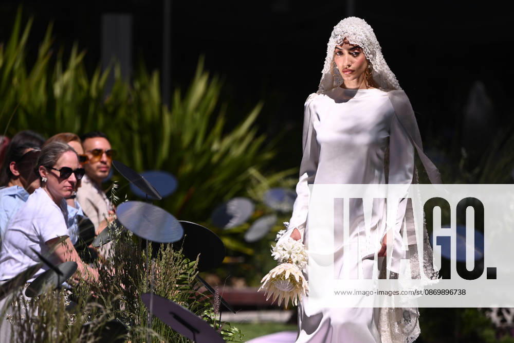 MELBOURNE FASHION WEEK PREVIEW, A model walks the runway during a 2026 Melbourne Fashion Week Runway Preview, at Sky Park, Melbourne, Monday, October 19, 2026. The preview features a selection of the upcoming collections that will appear on M FW runways including designers OUT OF HAND x Lisa Waup, Ebony Noire, Van Ermel Scherer, Perple, Gotham, Wilson Jedd Adams, Asiyam, Atoir, NGALI, Kuwaii, HoMie, Collective Closets x Mariam Farah, TOJHÃÄ, Amy Cottrell, BAAQIY and Sean Rentero. ( NO ARCHIVING MELBOURNE VICTORIA Australia
