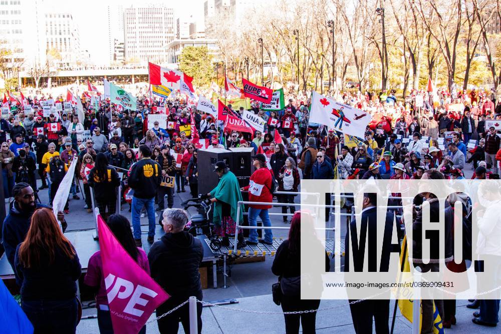 6K show up in support of Canadian Unity in ahead of Alberta Referendum in Edmonton,Canada - 18 Oct, 2026 6,000 Supporters attend the Alberta Federation of Labour s Canada Unity Rally ahead of the Alberta Referendum. With less than 24 hours until Referendum voting starts, the Alberta Federation of Labour and Fight Back supporters rallied at the Alberta Legislature grounds to support a Unified Alberta in Canada and oppose the prospect of separation from Canada. The group is opposed to the 9 other questions on the Alberta referendum ballots. Edmonton Canada
