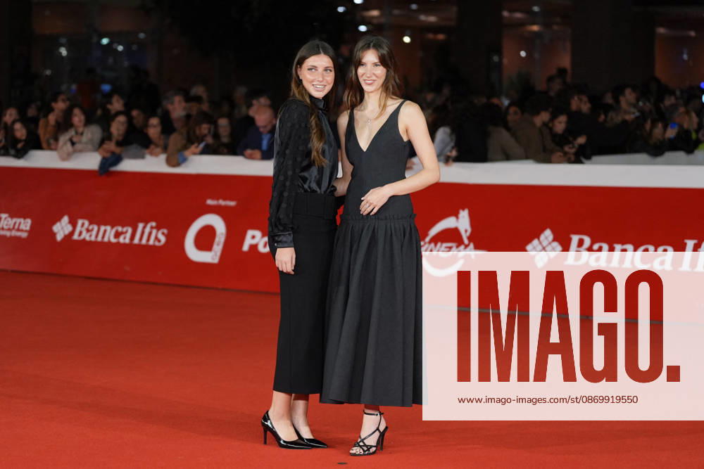 Matilde Galli Martina Durham At 21st Rome Film Fest Premiere - Rome Matilde Galli and Martina Durham attend the red carpet premiere of the film In Un Battito during the 21st Rome Film Fest in Rome, Italy on October 18, 2026. Photo by Andrea Bracaglia ABACAPRESS.COM Rome Italy Italy