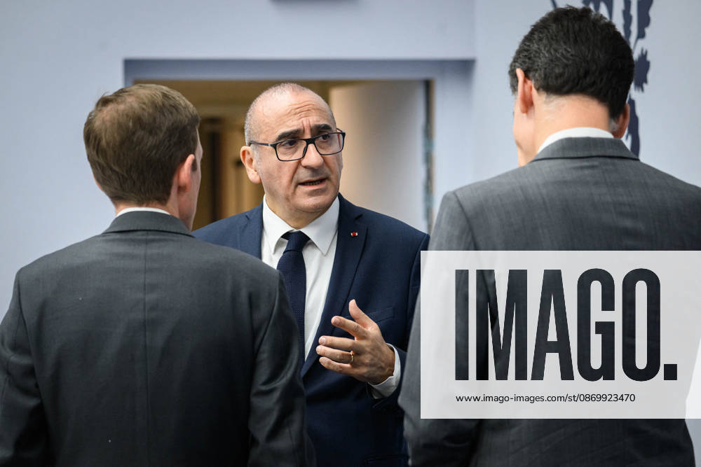 Laurent Nunez, Minister of the Interior; Édouard Geffray, Minister of National Education; Philippe Baptiste, Minister of Higher Education, Research, and Space, during an interministerial RIM crisis meeting following the incidents, looting, and vandalism associated with the demonstrations on October 17, 2026, in Paris, October 18, 2026 Eric Tschaen Pool Bestimage Interministerial Crisis Meeting (RIM) in response to the incidents, looting, and vandalism associated with the demonstrations on October 17, 2026, Paris, France