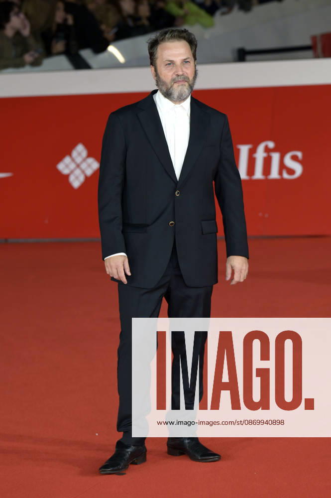 Giovanni Troilo bei der Premiere des Dokumentarfilms In un battito auf dem 21. Internationalen Filmfestival von Rom Festa del Cinema di Roma 2026 im Auditorium Parco della Musica. Rom