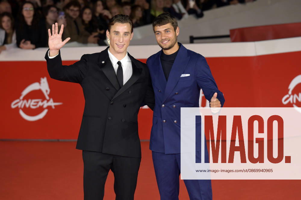 Edaordo Bove und Flavio Cobolli bei der Premiere des Dokumentarfilms In un battito auf dem 21. Internationalen Filmfestival von Rom Festa del Cinema di Roma 2026 im Auditorium Parco della Musica. Rom