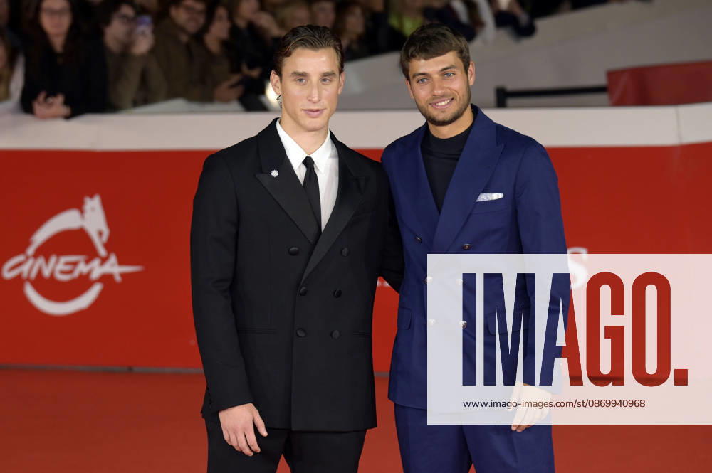 Edaordo Bove und Flavio Cobolli bei der Premiere des Dokumentarfilms In un battito auf dem 21. Internationalen Filmfestival von Rom Festa del Cinema di Roma 2026 im Auditorium Parco della Musica. Rom