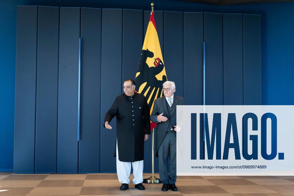 Bundespräsident, Frank-Walter Steinmeier, Akkreditierung von Botschaftern Berlin, Amtssitz am Spreebogen, Bundespräsident, Frank-Walter Steinmeier, Akkreditierung von Botschaftern, Bundeswehr, Botschafter, Pakistan, Salman Sharif Berlin Berlin GER