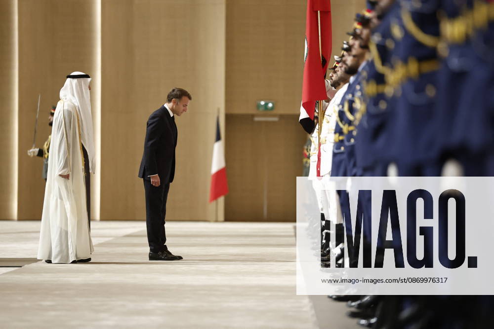 President Macron Visit To Middle East - Abu Dhabi Sheikh Mohamed bin Zayed Al Nahyan, President of the United Arab Emirates (UAE), and French President Emmanuel Macron review troops upon Macron s arrival at Zayed International Airport in Abu Dhabi, United Arab Emirates, October 19, 2026. Photo by Benoit Tessier Pool ABACAPRESS.COM Abu Dhabi United Arab Emirates