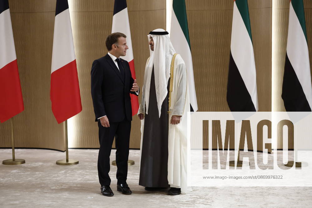 President Macron Visit To Middle East - Abu Dhabi Sheikh Mohamed bin Zayed Al Nahyan, President of the United Arab Emirates (UAE), welcomes French President Emmanuel Macron upon his arrival at Zayed International Airport in Abu Dhabi, United Arab Emirates, October 19, 2026. Photo by Benoit Tessier Pool ABACAPRESS.COM Abu Dhabi United Arab Emirates