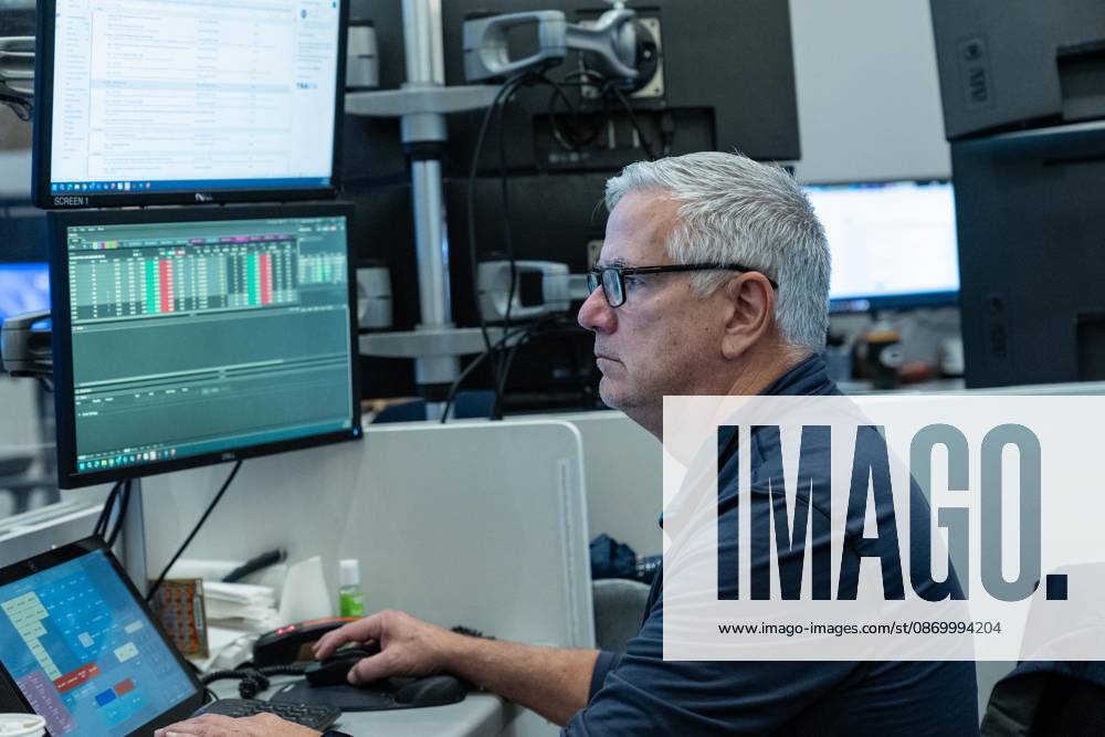 A trader works on the trading floor of the New York Stock Exchange (NYSE) during opening hours in New York, NY on October 19, 2026. New York USA - ZUMAr339 20261019_znp_r339_008