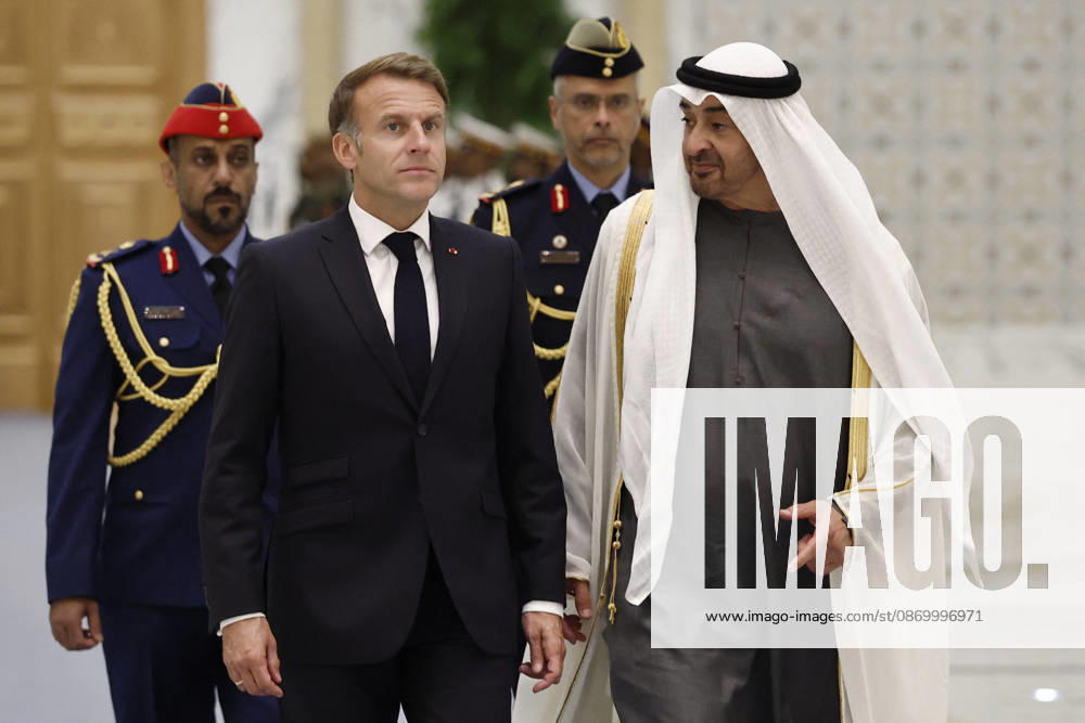 President Macron Visit To Middle East - Abu Dhabi Sheikh Mohamed bin Zayed Al Nahyan, President of the United Arab Emirates (UAE), welcomes French President Emmanuel Macron for a meeting at Qasr Al Watan presidential palace in Abu Dhabi, United Arab Emirates, October 19, 2026. Photo by Benoit Tessier Pool ABACAPRESS.COM Abu Dhabi United Arab Emirates
