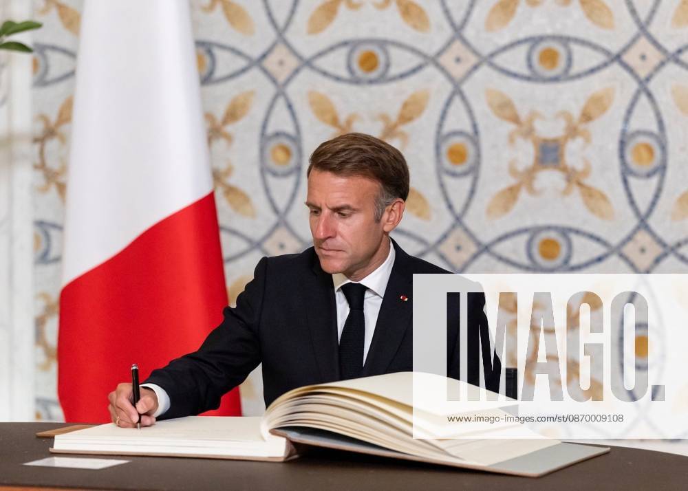 French President Emmanuel Macron in UAE ABU DHABI, UAE - OCTOBER 19: (---- – MANDATORY CREDIT - GOVERNMENT OF ABU DHABI MEDIA OFFICE HANDOUT - NO MARKETING NO ADVERTISING CAMPAIGNS - DISTRIBUTED AS A SERVICE TO CLIENTS----) French President Emmanuel Macron signs the guestbook at Qasr Al Watan in Abu Dhabi, United Arab Emirates, on October 19, 2026. The ceremony took place during the second stop of Macron s four-nation tour across the Gulf region, where he met with UAE President Sheikh Mohamed bin Zayed Al Nahyan. Abu Dhabi Government Media Office Anadolu Abu Dhabi United Arab Emirates. Editorial use only. Please get in touch for any other usage.