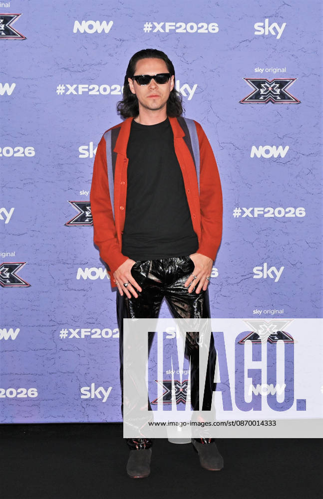 IPA89927898 - Milan, Italy: X Factor 2026 photocall featuring the 12 official contestants JAKE LA FURIA S TEAM In the photo: Alex Fontana (Alessandro Davide Fontana)