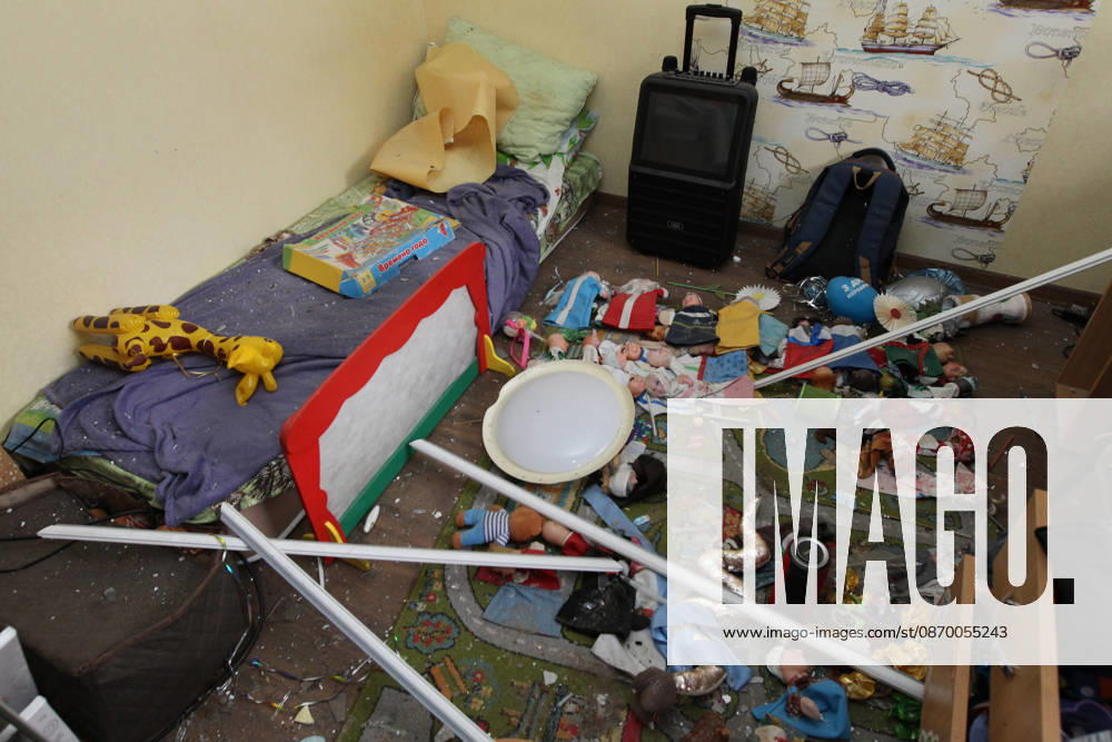 Russian troops hit Dnipro with guided bombs A room in a private house shows damage caused by a Russian bombardment in Dnipro, Ukraine, on October 19, 2026. On Monday morning, Russian forces launched guided aerial bombs at the eastern city, damaging private homes and infrastructure. An 84-year-old woman was hospitalised in moderate condition. Dnipro Ukraine