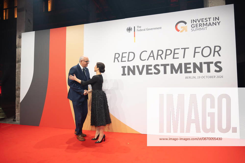 Andreas Bovenschulte, Bürgermeister Bremen mit Katherina Reiche, Bundesministerin für Wirtschaft und Energie;Invest in Germany Summit 2026 - Red Carpet for Investments - Event Location Kraftwerk Berlin, Berlin Berlin Deutschland Kraftwerk Event Location