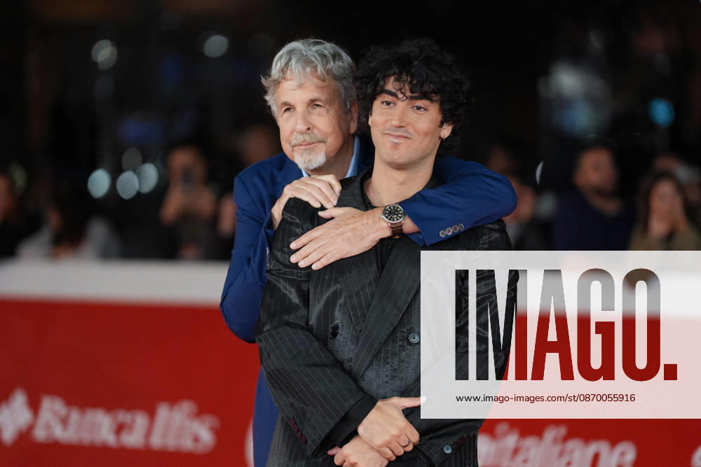 Peter Farrelly Anthony Ippolito At 21st Rome Film Fest Premiere - Rome Director Peter Farrelly and actor Anthony Ippolito pose on the red carpet during the premiere of the film I Play Rocky at the 21st Rome Film Fest in Rome, Italy on October 19, 2026. Photo by Andrea Bracaglia ABACAPRESS.COM Rome Italy Italy
