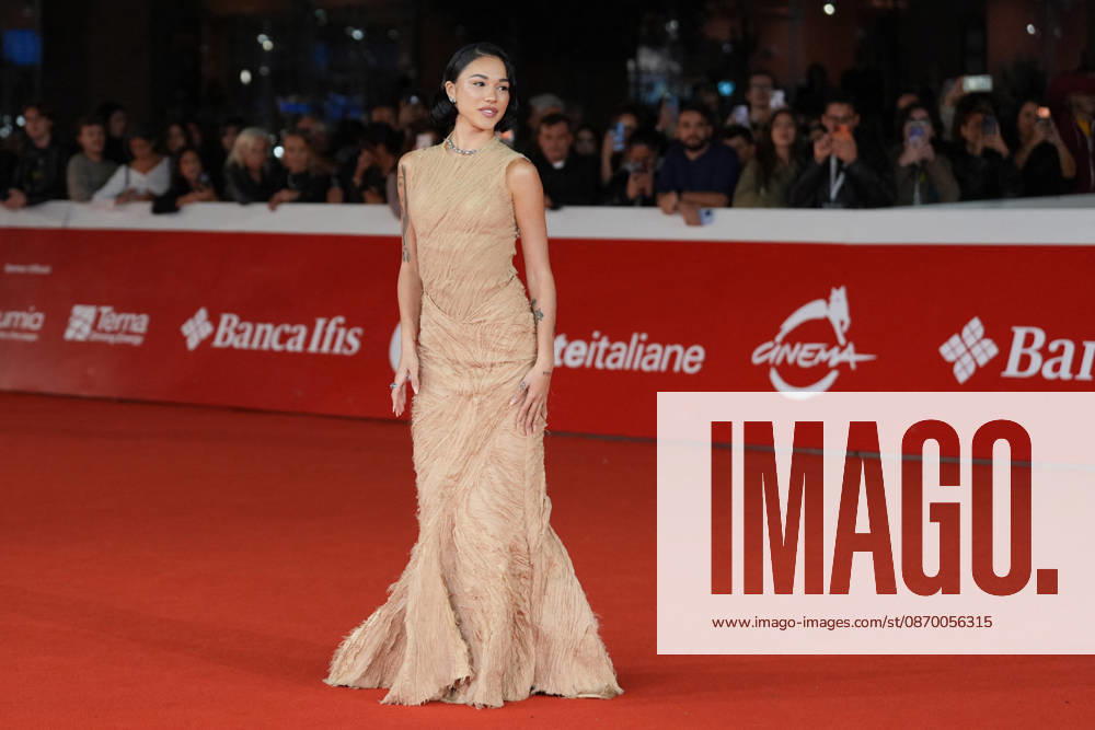 Maria Esposito At 21st Rome Film Fest Premiere - Rome Maria Esposito attends the red carpet premiere of the film Melania Rea during the 21st Rome Film Fest in Rome, Italy on October 19, 2026. Photo by Andrea Bracaglia ABACAPRESS.COM Rome Italy Italy