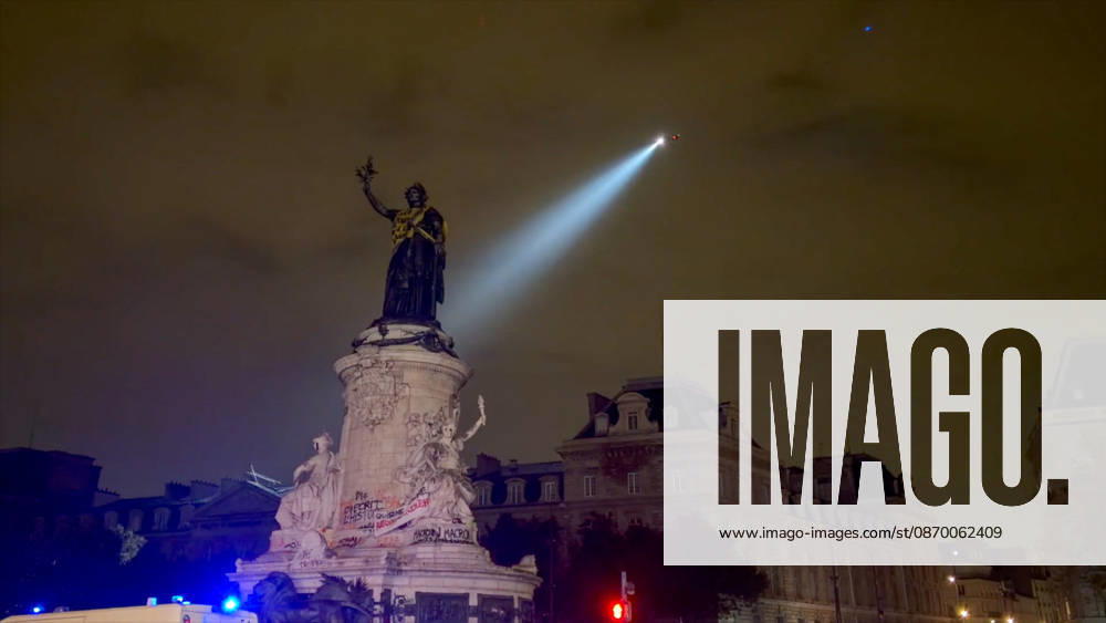Helicopter Over Republic Square During Curfew - Paris Videograbs - A police helicopter overflies the Place de la République during the first night of an enforced overnight curfew following recent widespread urban unrest. Security forces patrolled empty streets in designated sectors to enforce the strict 11:00 p.m. to 6:00 a.m. movement restriction imposed in the capital after days of looting and clashes over high living costs. Paris, France, October 19, 2026. Photo by CLPRESS ABACAPRESS.COM Paris Ile-de-France France