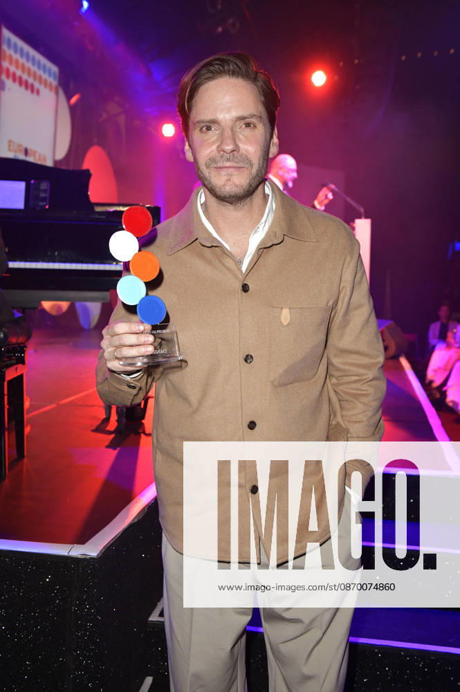 Daniel Brühl bei der Verleihung des European Future Award 2026 im Tipi am Kanzleramt. Berlin