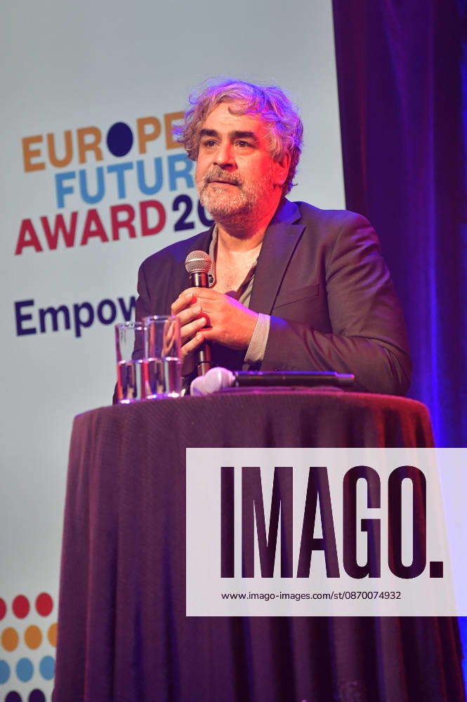 Deniz Yücel bei der Verleihung des European Future Award 2026 im Tipi am Kanzleramt. Berlin