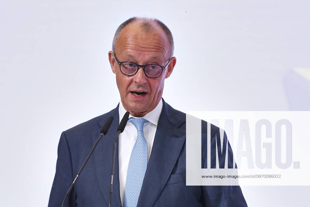 Berlin, Deutschland, 20.10.2026: ESMT: Invest in Germany Summit: Bundeskanzler Friedrich Merz (CDU)