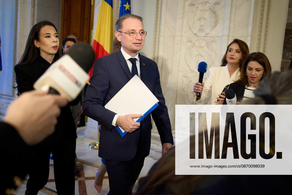 Luca Niculescu New Romanian Prime Minister Vote in Paliament Bucharest, Romania. 20th Oct, 2026: Luca Niculescu, prime minister‘designate, attends the vote on his cabinet in the Romanian Parliament. Bucharest Romania