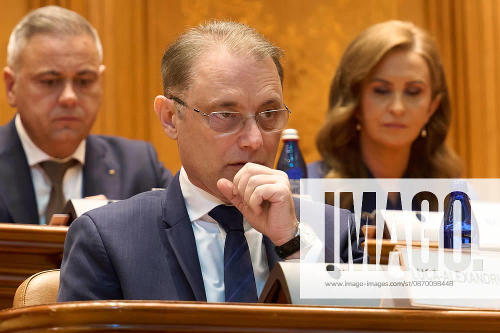 Luca Niculescu New Romanian Prime Minister Vote in Paliament Bucharest, Romania. 20th Oct, 2026: Luca Niculescu, prime minister‘designate, attends the vote on his cabinet in the Romanian Parliament. Bucharest Romania