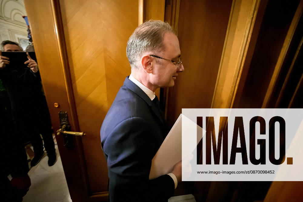 Luca Niculescu New Romanian Prime Minister Vote in Paliament Bucharest, Romania. 20th Oct, 2026: Luca Niculescu, prime minister‘designate, attends the vote on his cabinet in the Romanian Parliament. Bucharest Romania