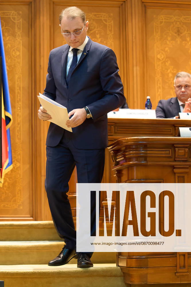 Luca Niculescu New Romanian Prime Minister Vote in Paliament Bucharest, Romania. 20th Oct, 2026: Luca Niculescu, prime minister‘designate, attends the vote on his cabinet in the Romanian Parliament. Bucharest Romania