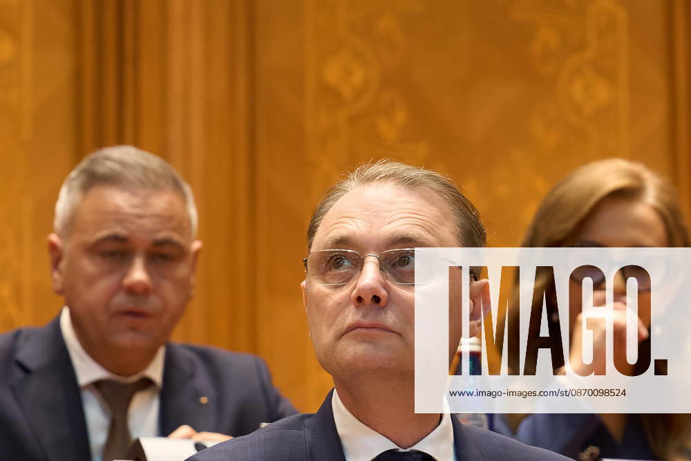 Luca Niculescu New Romanian Prime Minister Vote in Paliament Bucharest, Romania. 20th Oct, 2026: Luca Niculescu, prime minister‘designate, attends the vote on his cabinet in the Romanian Parliament. Bucharest Romania