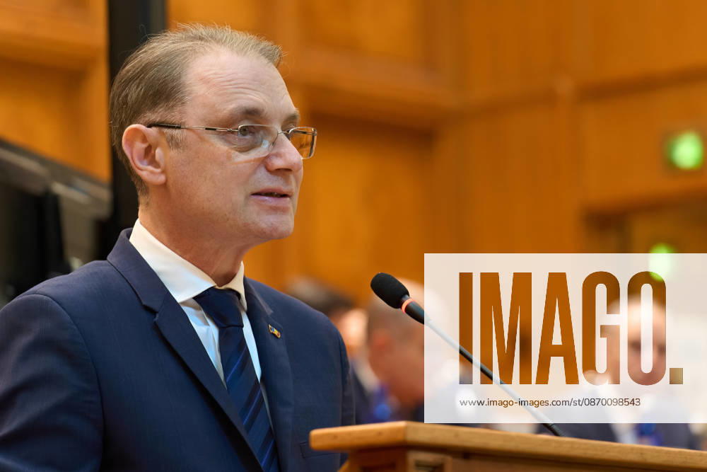 Luca Niculescu New Romanian Prime Minister Vote in Paliament Bucharest, Romania. 20th Oct, 2026: Luca Niculescu, prime minister‘designate, speaks during the vote on his cabinet in the Romanian Parliament. Bucharest Romania