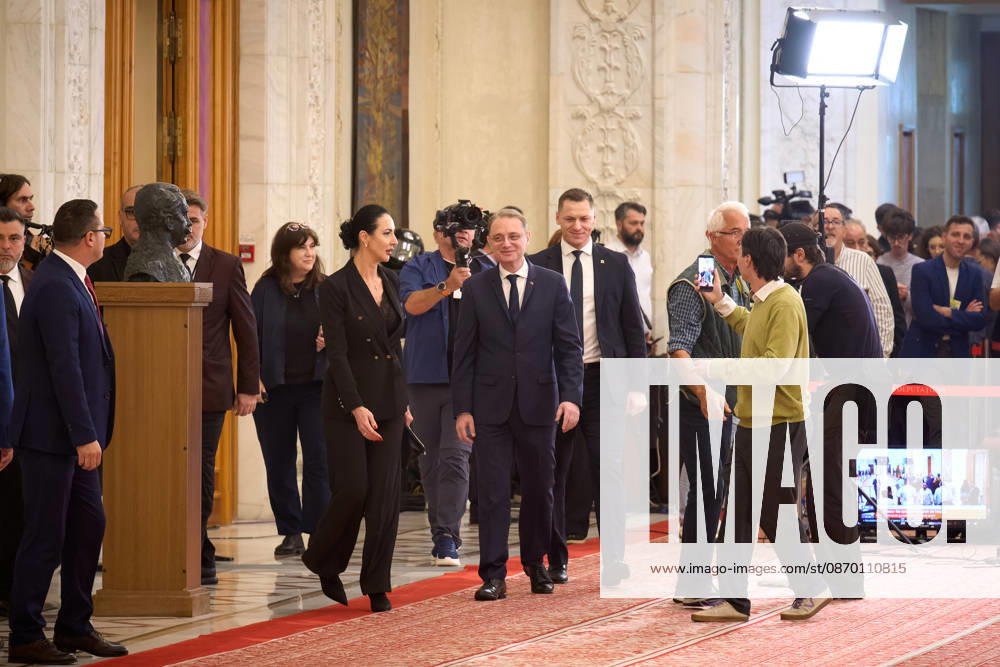 Luca Niculescu New Romanian Prime Minister After Confidence Vote Bucharest, Romania. 20th Oct, 2026: Luca Niculescu (C), Romania s new prime minister, leaves after receiving the confidence vote in the Romanian Parliament. Bucharest Romania
