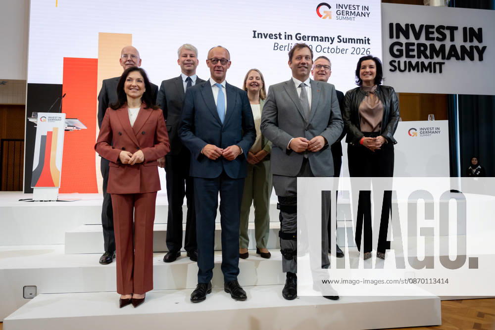 Invest in Germany Summit, Berlin, ESMT Invest in Germany Summit, Berlin, ESMT, Friedrich Merz, Bundeskanzler Katherina Reiche, Bundeswirtschaftsministerin Lars Klingbeil, Bundesfinanzminister Steffen Bilger, Bundesverkehrsminister Dorothee Bär, Bundesforschungsministerin Verena Hubertz, Bundesbauministerin Karsten Wildberger, Bundesdigitalminister Martin Blessing, Sonderbeauftragter für Investitionen Berlin Berlin GER