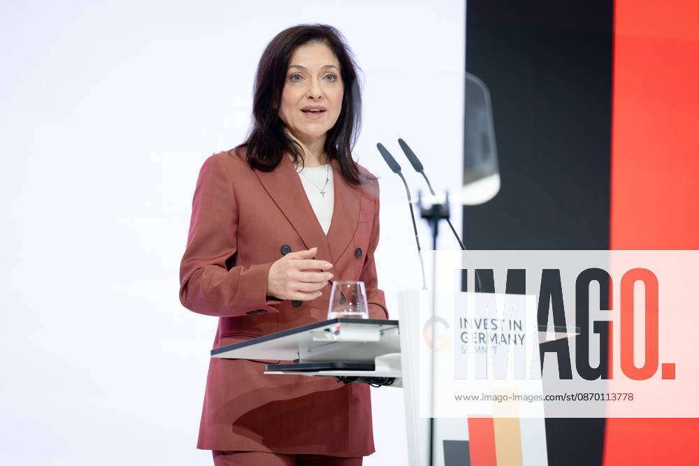 Invest in Germany Summit, Berlin, ESMT Invest in Germany Summit, Berlin, ESMT, Katherina Reiche, Bundeswirtschaftsministerin Berlin Berlin GER