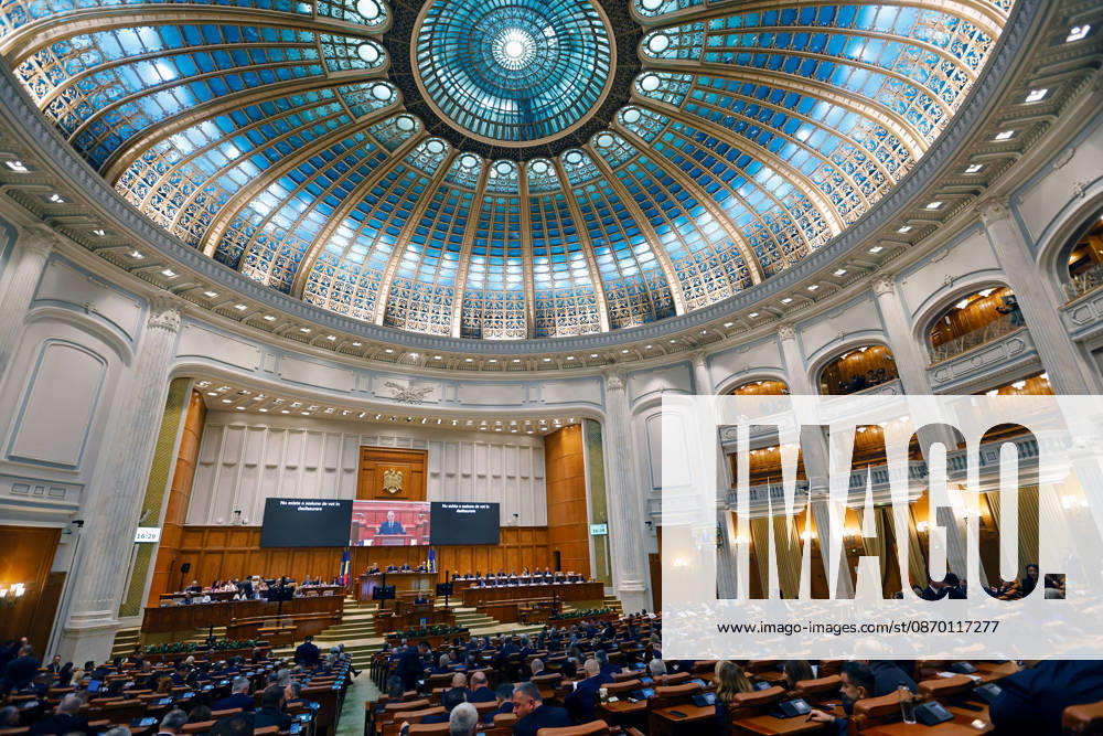 (261020) -- BUCHAREST, Oct. 20, 2026 -- Romanian Prime Minister designate Luca Niculescu delivers a speech during a confidence vote session at Parliament in Bucharest, Romania, Oct. 20, 2026. Romanian parliament approved Luca Niculescu s government on Tuesday, ending a political crisis that has lasted nearly six months. According to Romania s national news agency Agerpres, of 338 valid votes cast, 280 lawmakers voted in favor of the government s investiture while 58 voted against. (Photo by Xinhua) ROMANIA-BUCHAREST-PARLIAMENT-GOVERNMENT-APPROVAL CristianxCristel