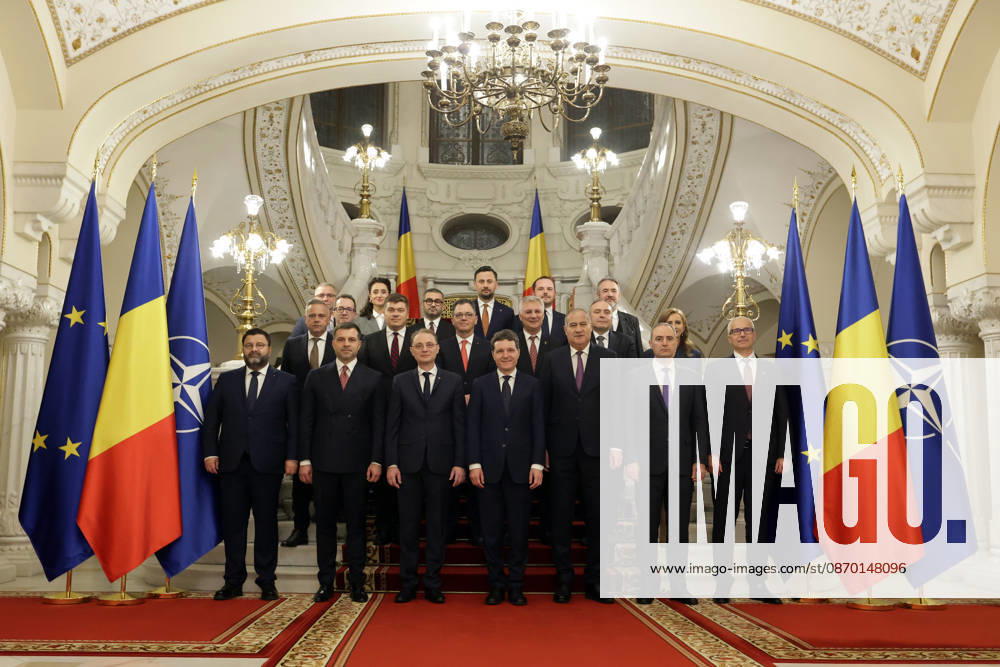 (261020) -- BUCHAREST, Oct. 20, 2026 -- Romania s new Prime Minister Luca Niculescu (front 3rd, L) and President Nicusor Dan (front 4th, L) pose with members of the new government after a swearing-in ceremony at the Cotroceni Palace in Bucharest, Romania, on Oct. 20, 2026. Romania s new government led by Luca Niculescu took the oath of office before Romanian President Nicusor Dan at the Cotroceni Palace on Tuesday evening. (Photo by Xinhua) ROMANIA-BUCHAREST-NEW GOVERNMENT CristianxCristel