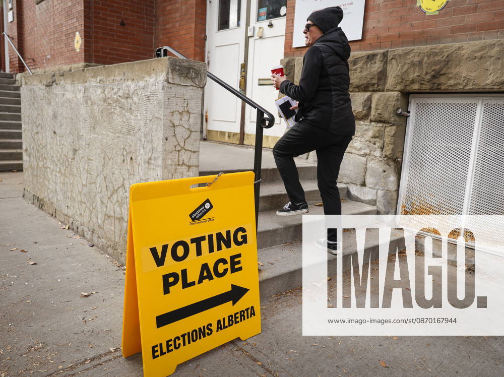 A voter enters a polling station to cast their vote in the Alberta referendum in Calgary, Monday, Oct. 19, 2026. Calgary CANADA - ZUMAc35_ 20261019_zaf_c35_192