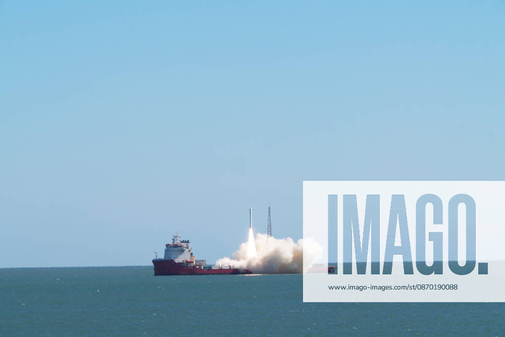 (261021) -- RIZHAO, Oct. 21, 2026 -- The CERES-1 Y8 carrier rocket carrying a new satellite blasts off from the waters near the city of Rizhao, east China s Shandong Province, Oct. 21, 2026. China launched a rocket from the ocean waters near the city of Rizhao in east China s Shandong Province on Wednesday, placing a new satellite into planned orbit. The CERES-1 Y8 carrier rocket blasted off at 11:39 a.m. (Beijing Time). The Taiyuan Satellite Launch Center carried out this offshore launch. (Photo by Xinhua) (EyesOnSci) CHINA-SHANDONG-RIZHAO-SATELLITE-LAUNCH (CN) WangxYan