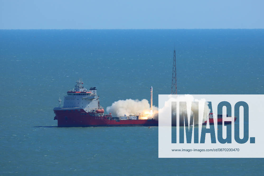The CERES-1 Y8 carrier rocket carrying a new satellite blasts off from the waters on October 21, 2026 near the city of Rizhao, Shandong Province of China. China launched a rocket from the ocean waters near the city of Rizhao in east China s Shandong Province on October 21, placing a new satellite into planned orbit. The CERES-1 Y8 carrier rocket blasted off at 11:39 a.m. (Beijing Time). The Taiyuan Satellite Launch Center carried out this offshore launch.