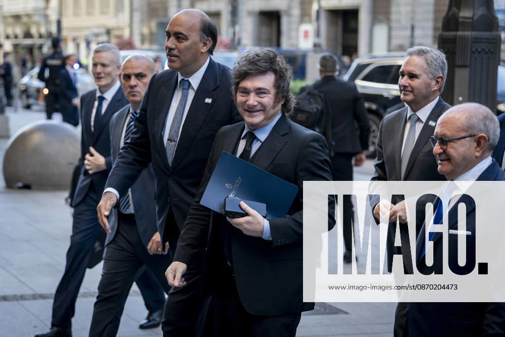 Milei Attends a Breakfast Briefing The President of the Argentine Republic, Javier Milei, attends a breakfast briefing hosted by Fórum Europa at the Real Casino Gran Círculo in Madrid on October 21, 2026, in Madrid, Spain, October 21, 2026, A Pé, Spain